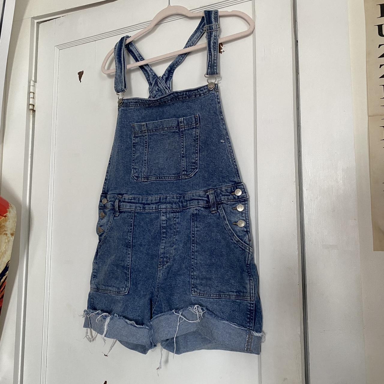 Celebrity pink fashion overalls shorts