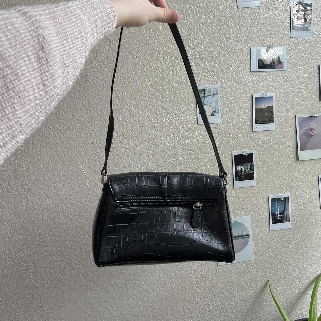 Liz Claiborne Black Bag • This item is preowned... - Depop