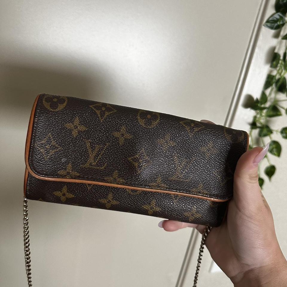 Louis Vuitton Flore Chain Purse Monogram - Depop