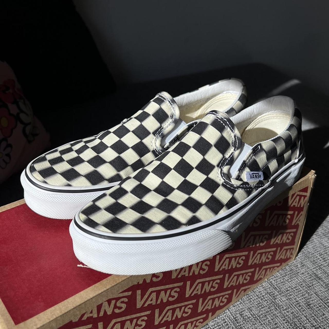 Vans slip ons on sale blur