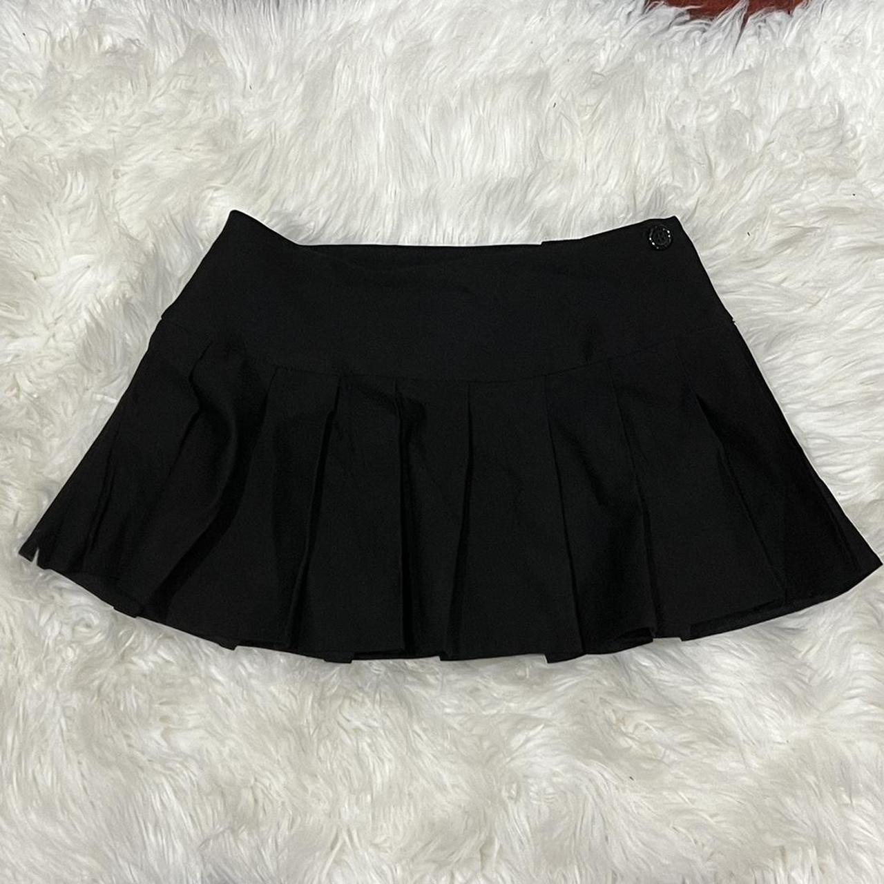 MOTEL X OLIVIA NEILL Casini Pleated Micro Skirt in Tailoring Black
