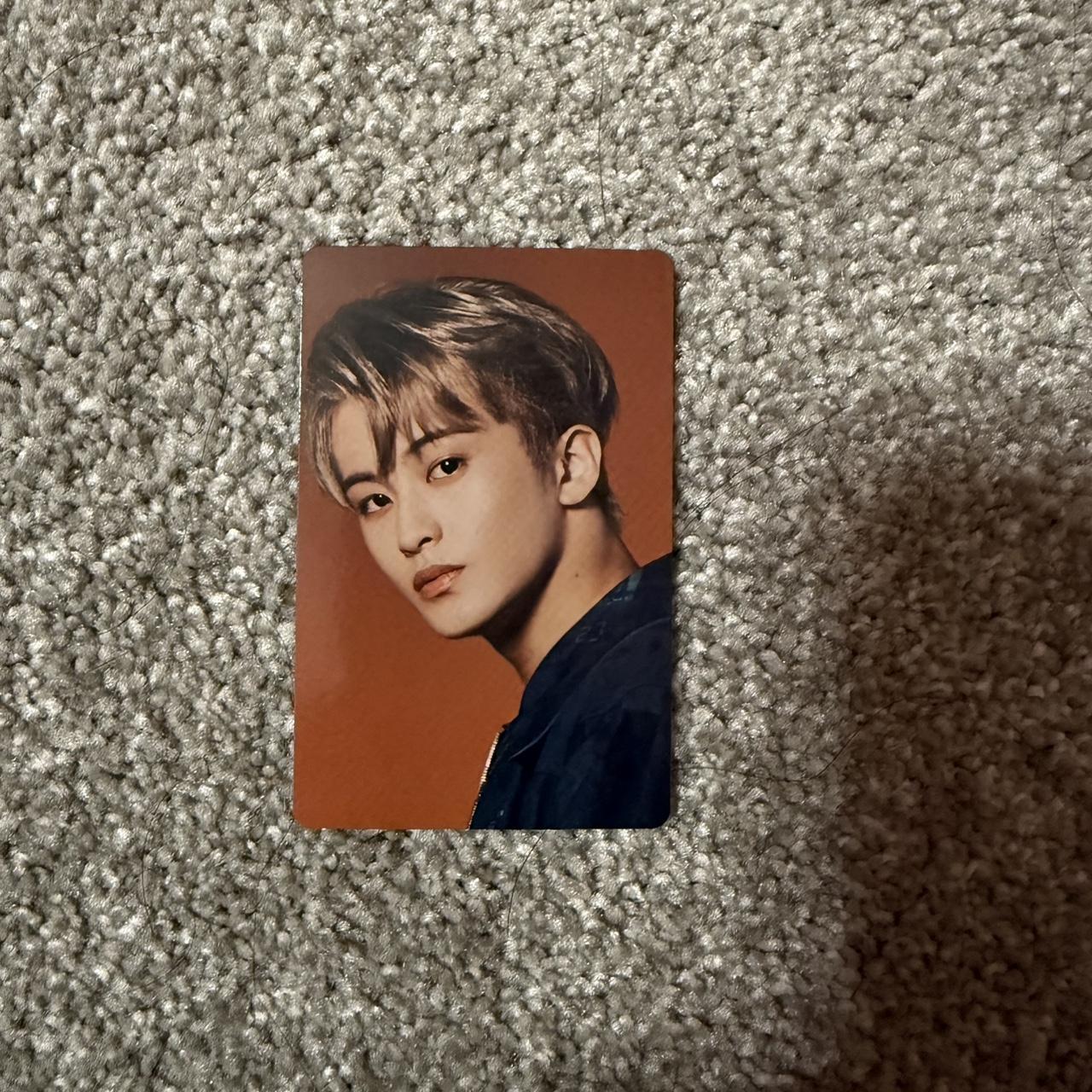 WTS Nct Pantone ZIP note (NO PC) $15 Can be tracked | Depop