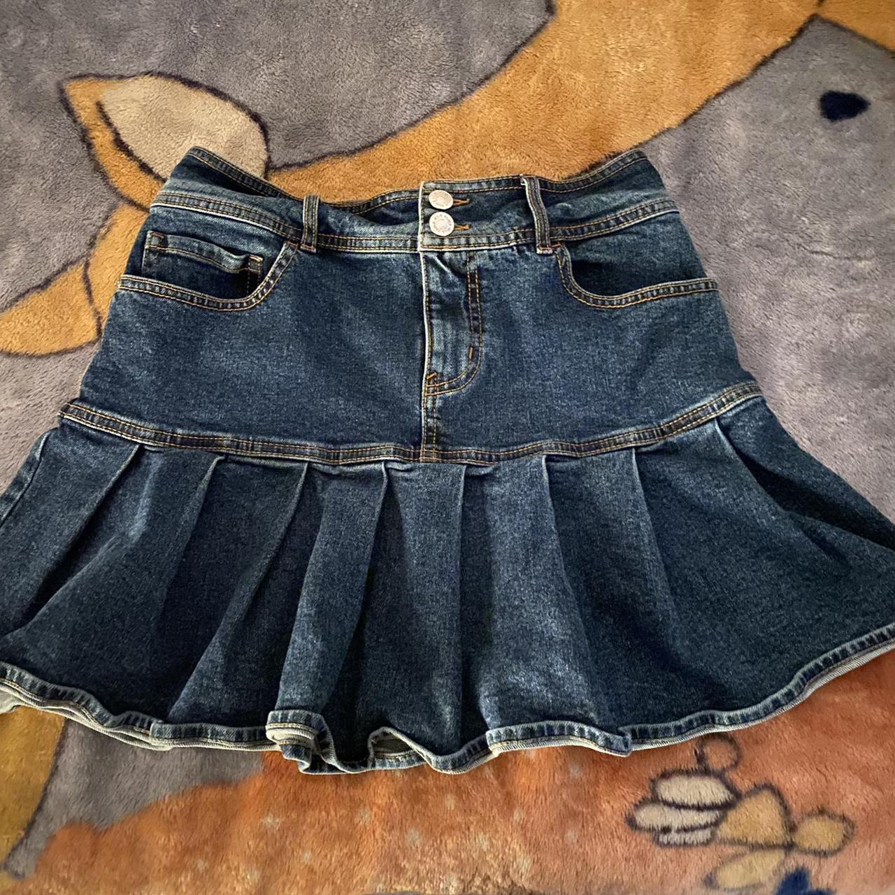 Wild Fable Women's Navy Skirt | Depop