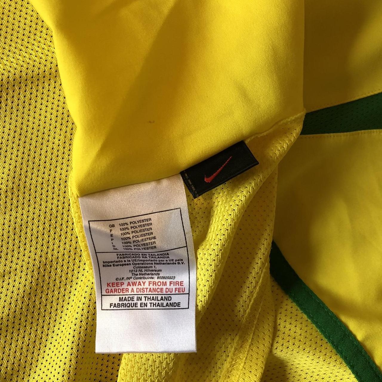 Brazil Nike 2002 football shirt! Size Large - Depop