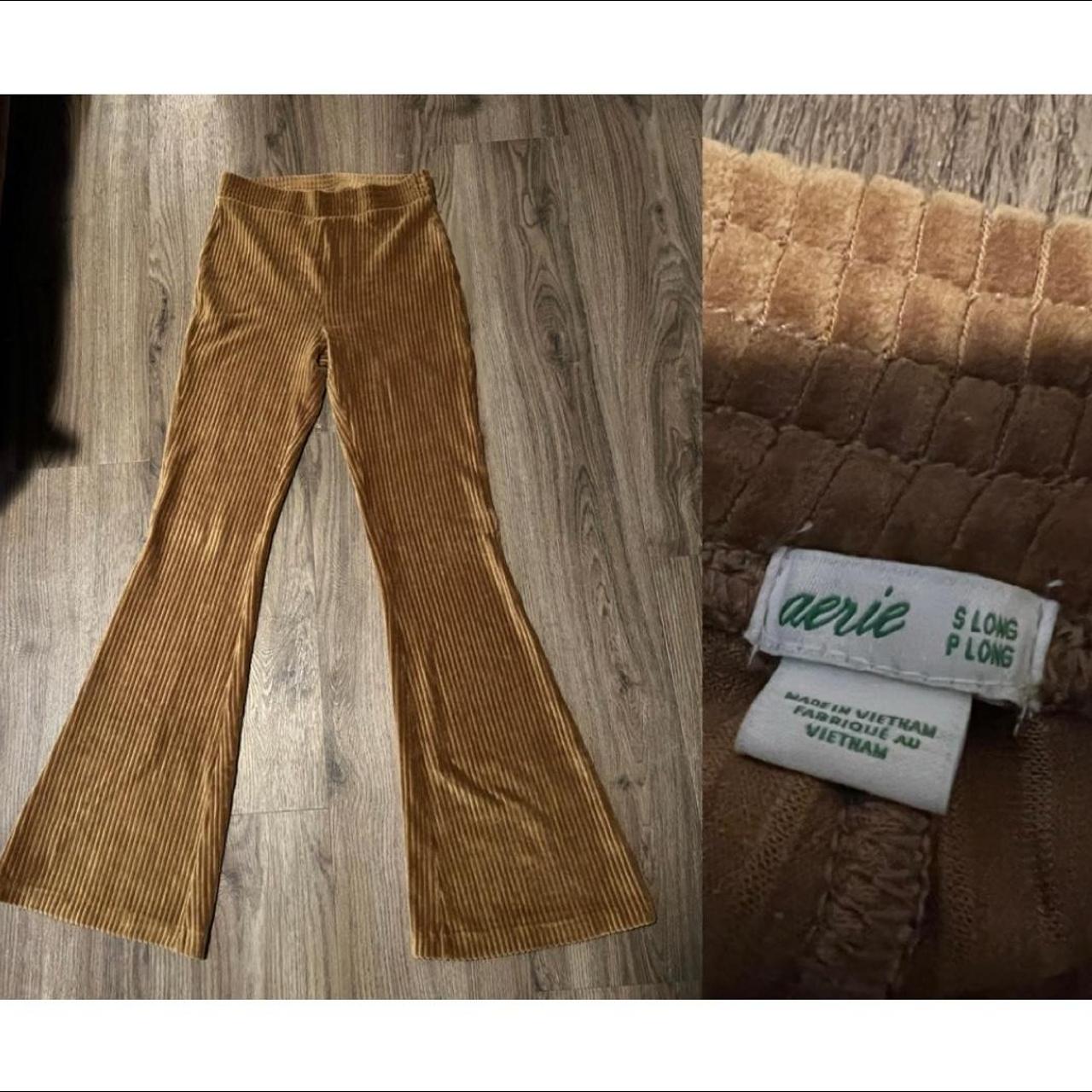 Aerie Women's Gold and Khaki Trousers | Depop