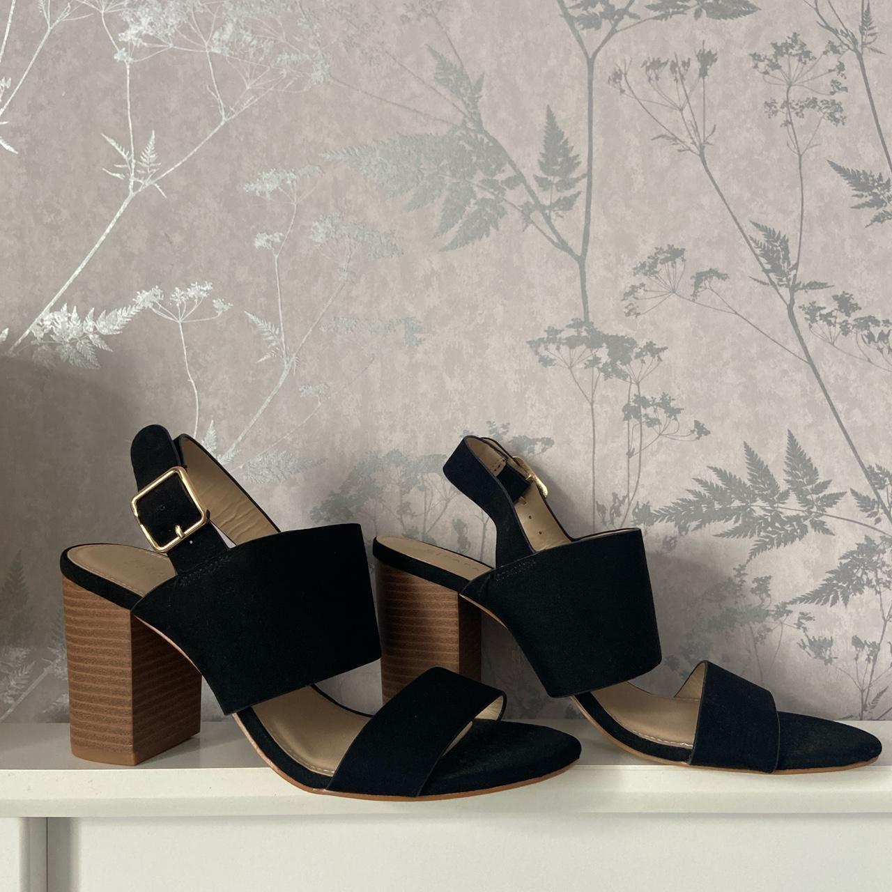 Matalan Women's Black and Tan Sandals Depop