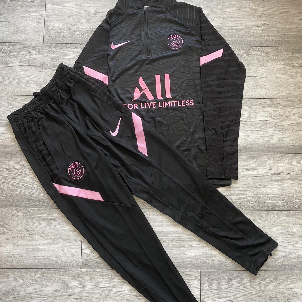 PSG tracksuit Paris saint germain Men s size