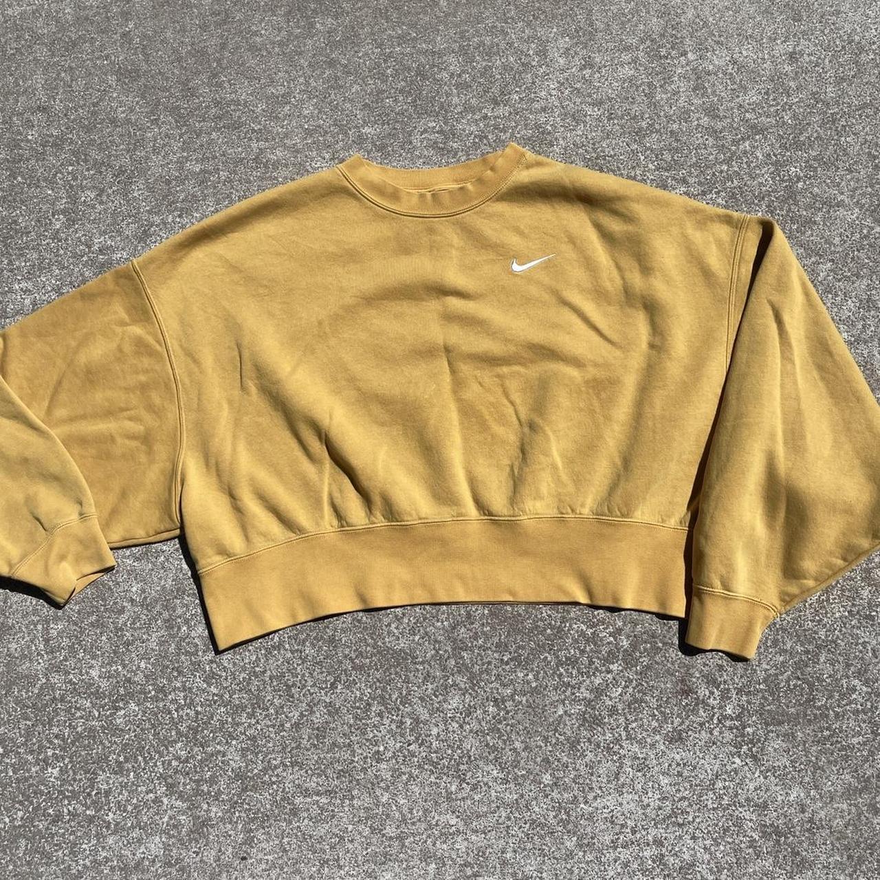 nike yellow crop sweatshirt