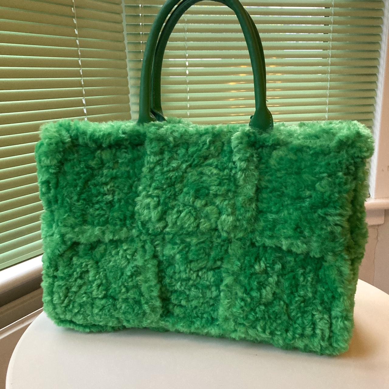 EGO Women's Green Bag Depop