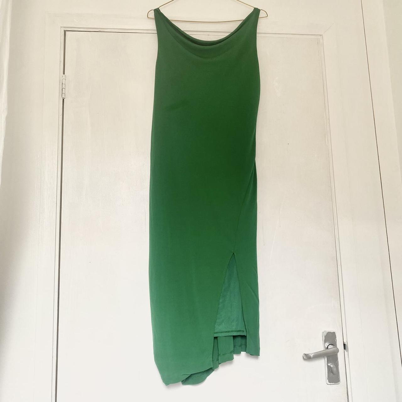 Armani Exchange green midi dress Features In that Depop