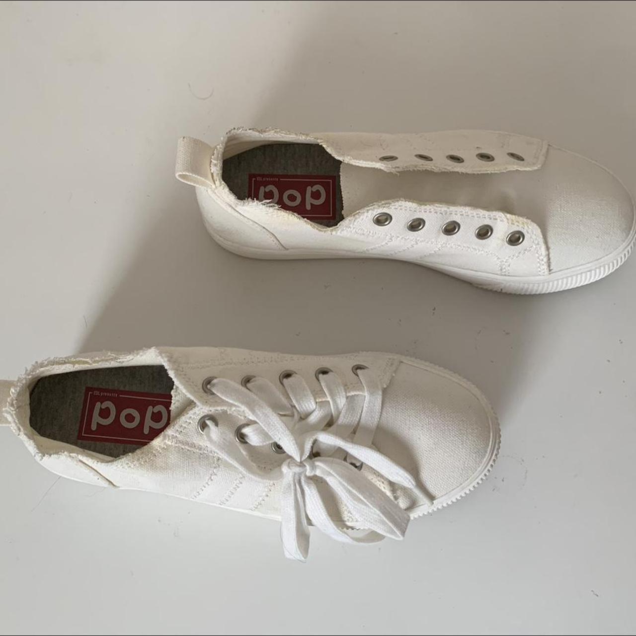 jcpenney white flat shoes