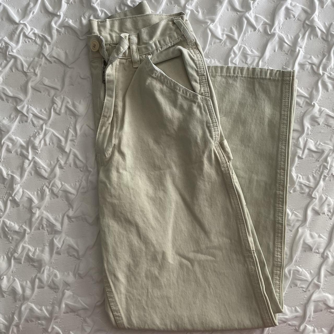 brandy melville tammy cargo pants high rise size... Depop