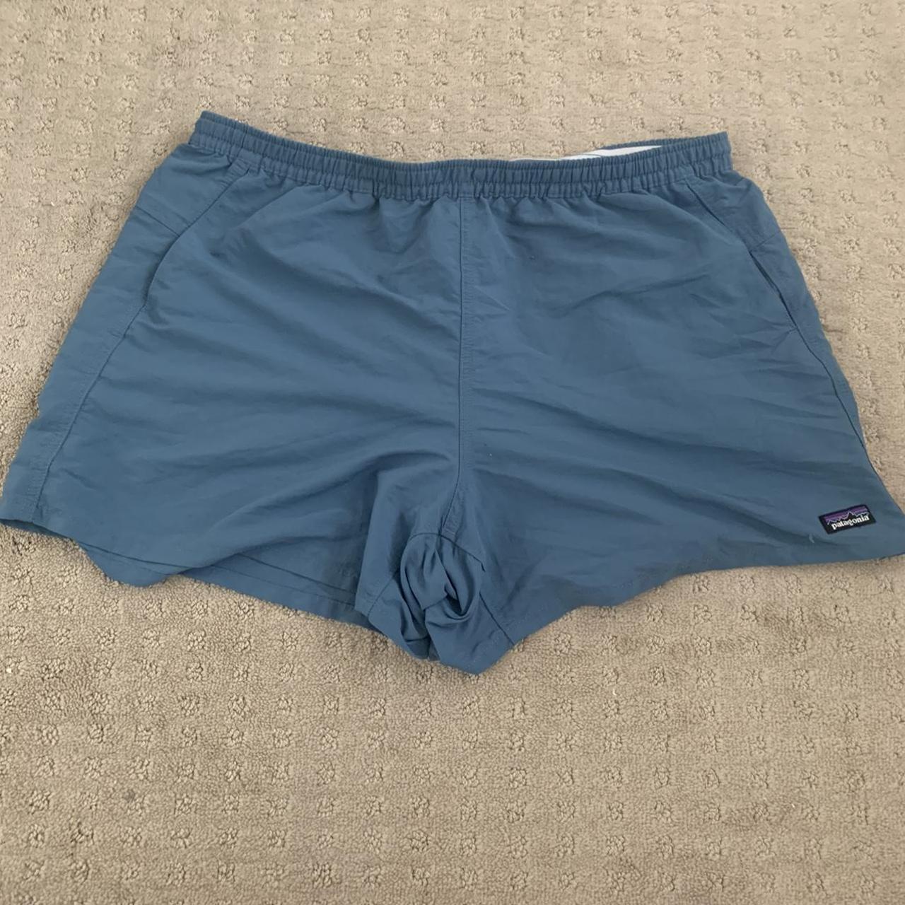 5in Patagonia shorts - Depop