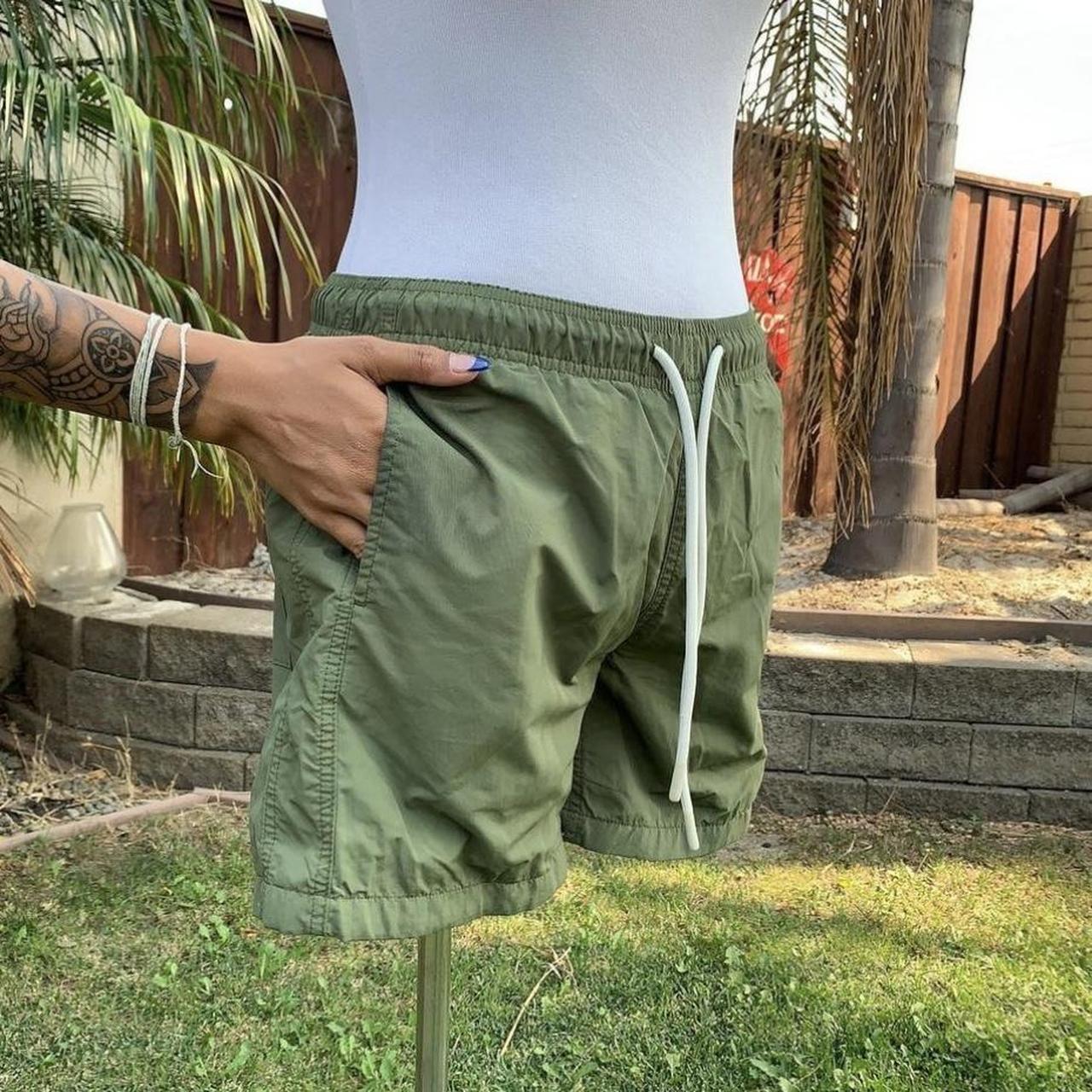 H&M Men's Green Shorts Depop