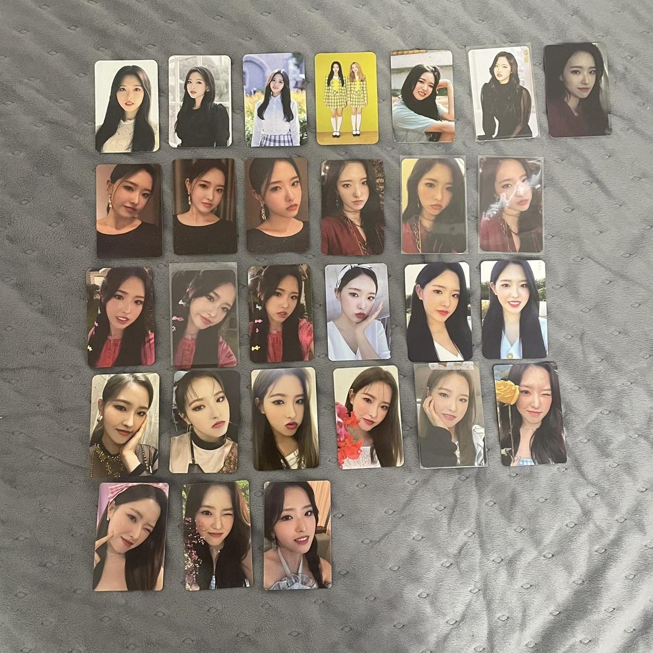 Wts my loona pcs mostly jinsoul and depop