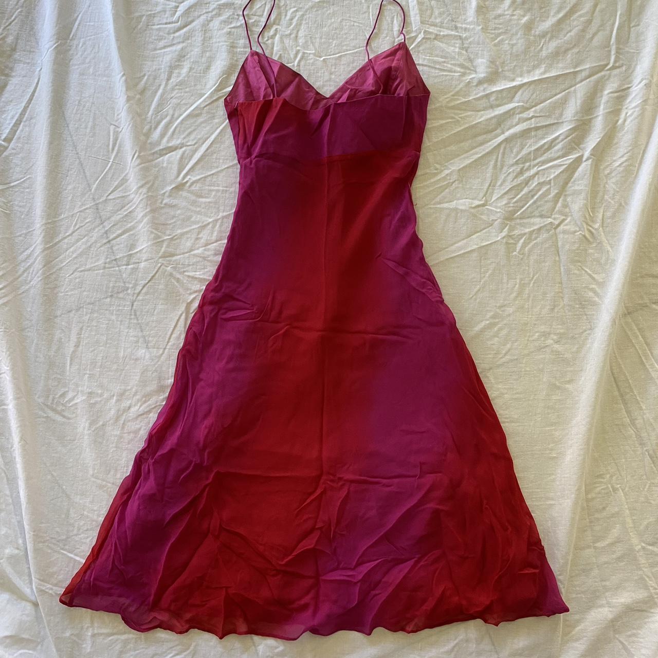 gorgeous 2000s vintage thrifted slip with a gradient... - Depop