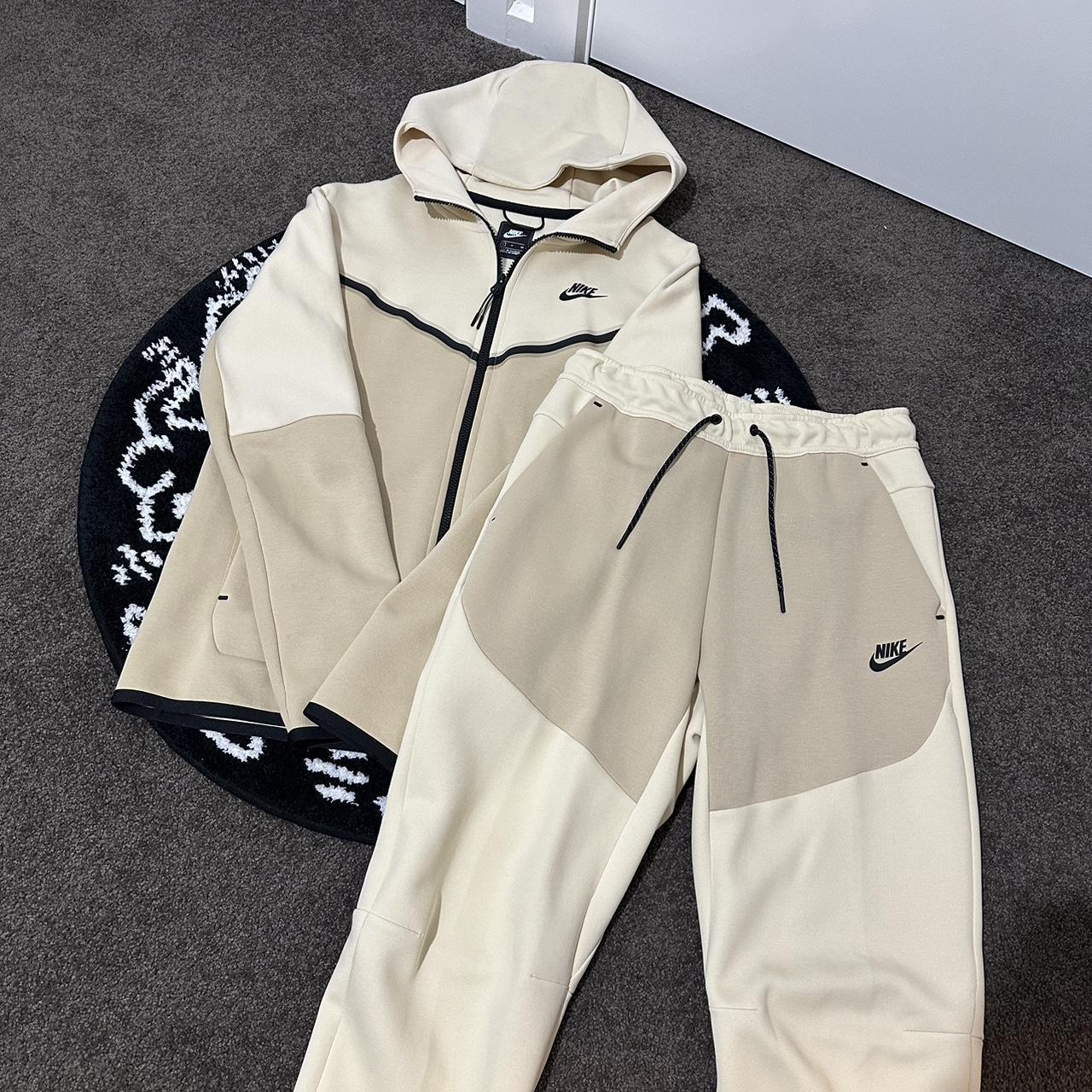 Nike og tracksuit best sale