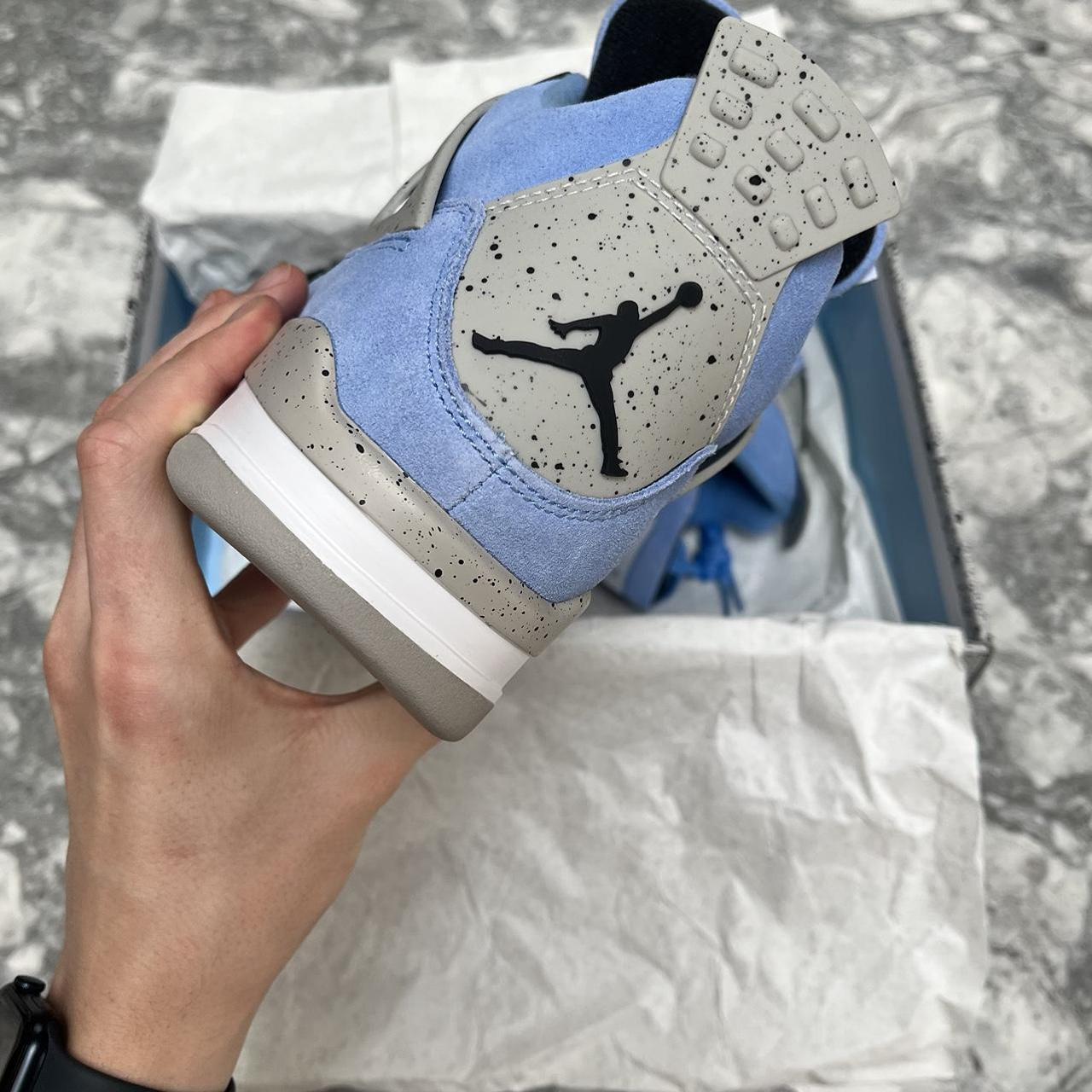footlocker jordan 4 unc