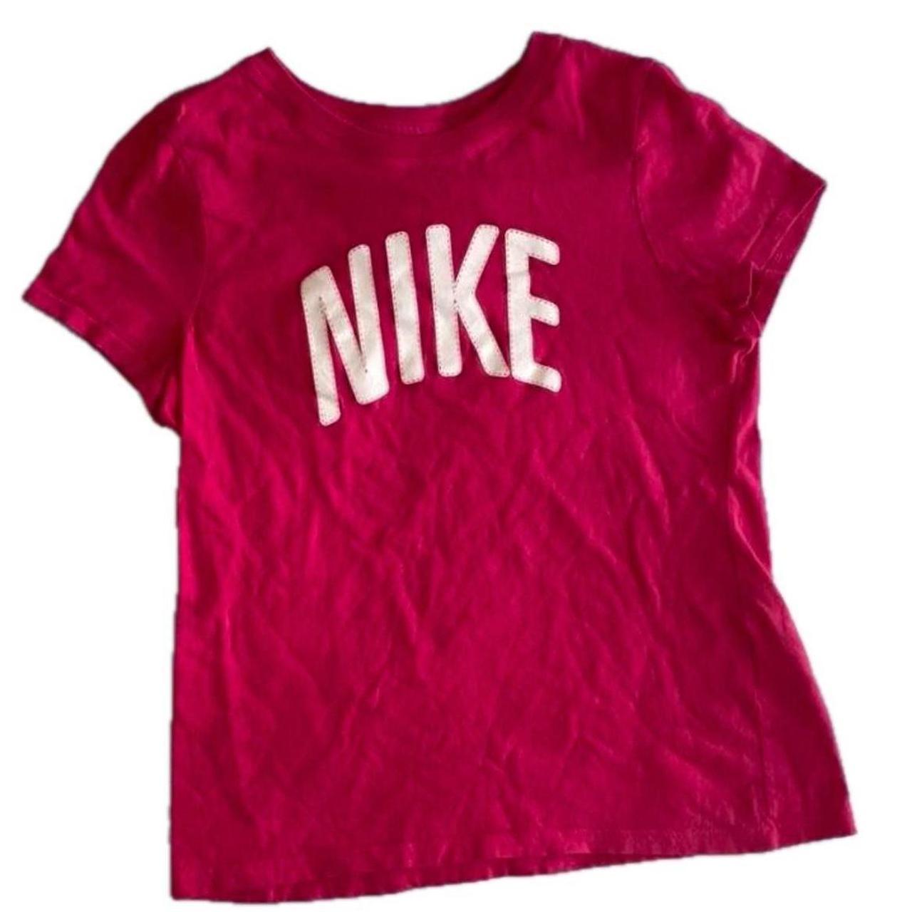 hot pink nike shirt women's