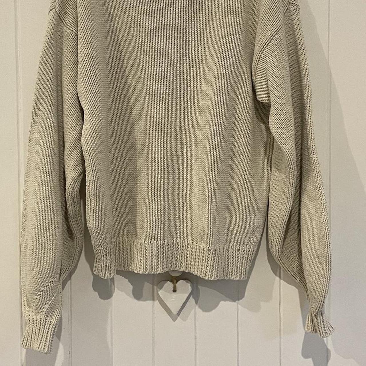 Women's Cream Jumper | Depop