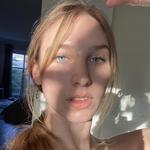 anusiabux's profile picture