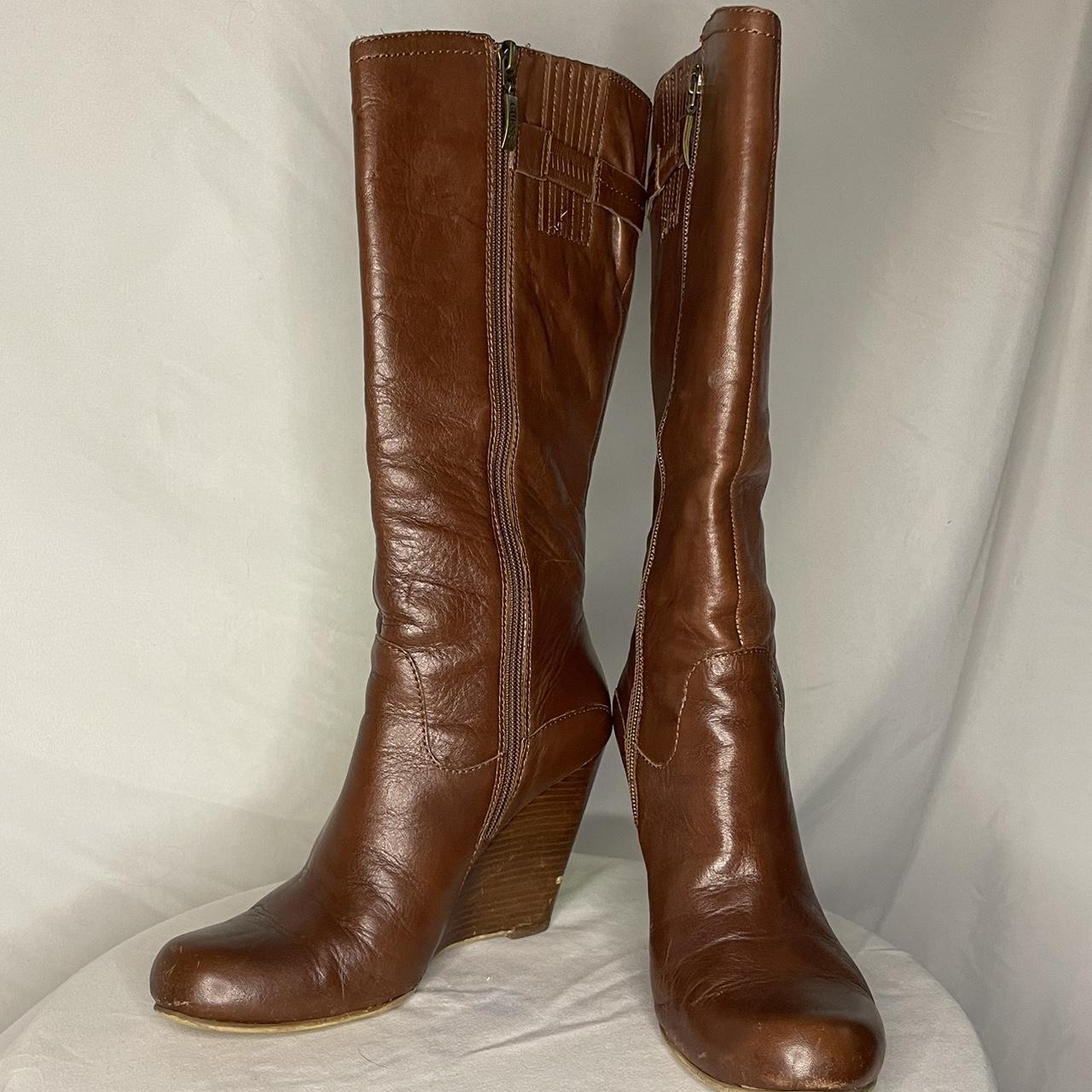 guess chain boots