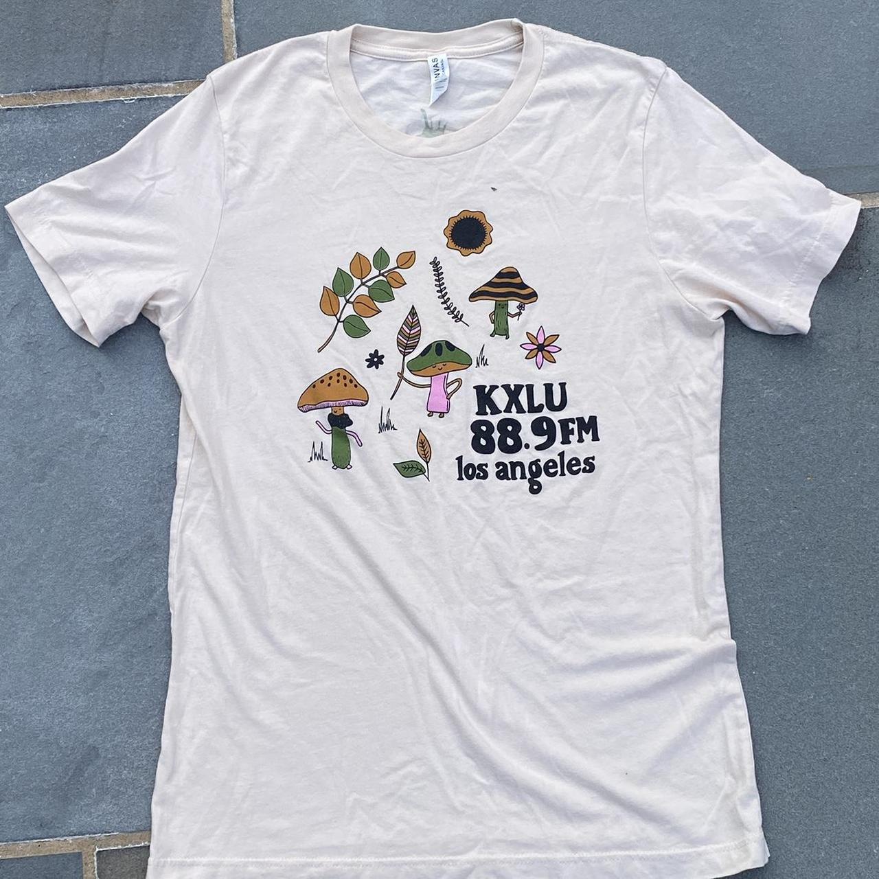 Vintage KXLU 88.9FM Los Angeles mushroom white | Depop