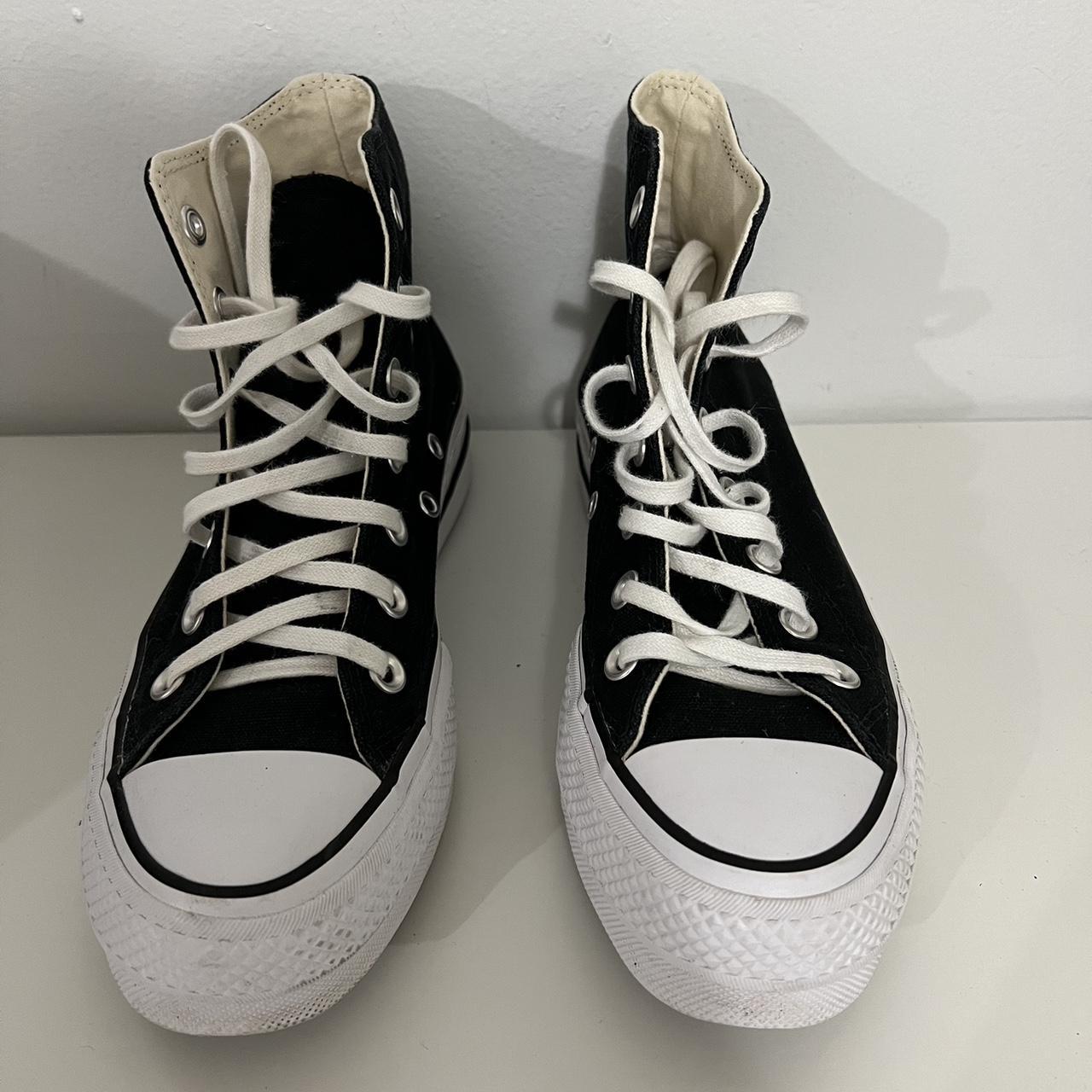 Converse Women's White and Black Trainers | Depop