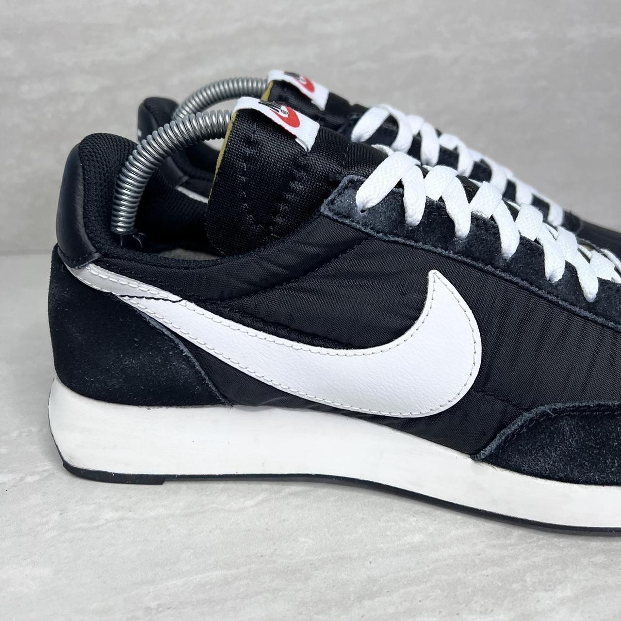 tailwind nike black