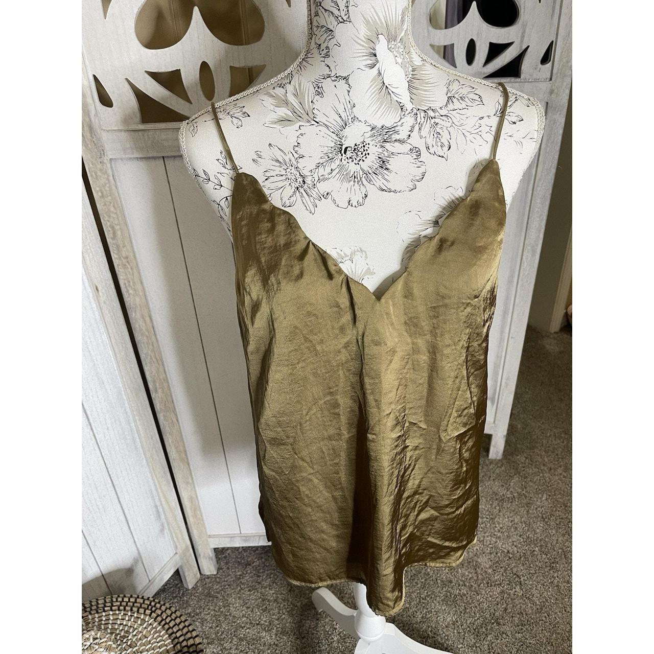 item listed by hellohandbags