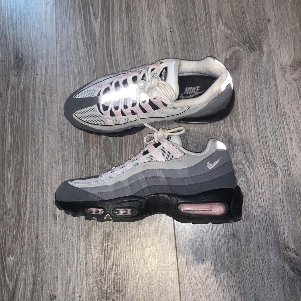 95 air max pink foam