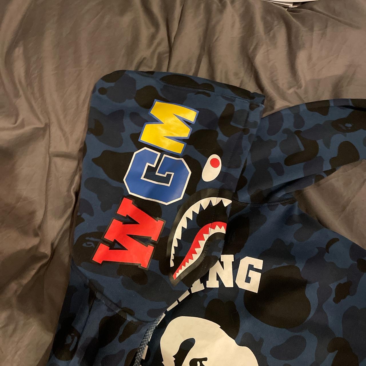 BAPE Men's Hoodie | Depop