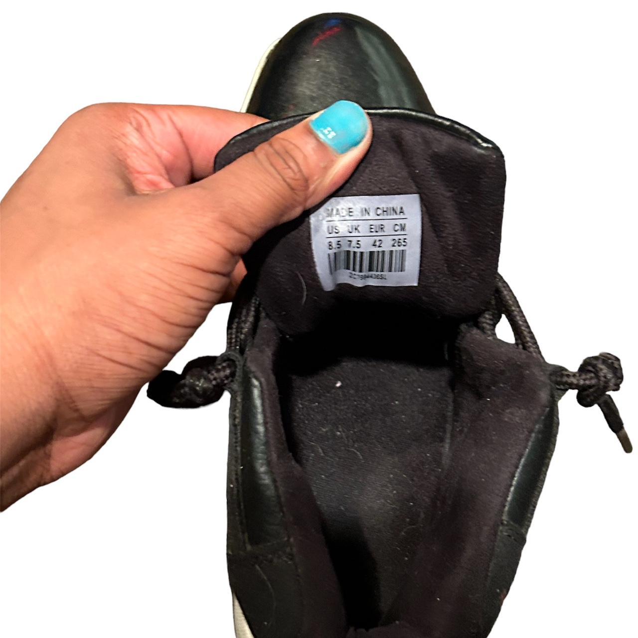 jordan 11's size 8