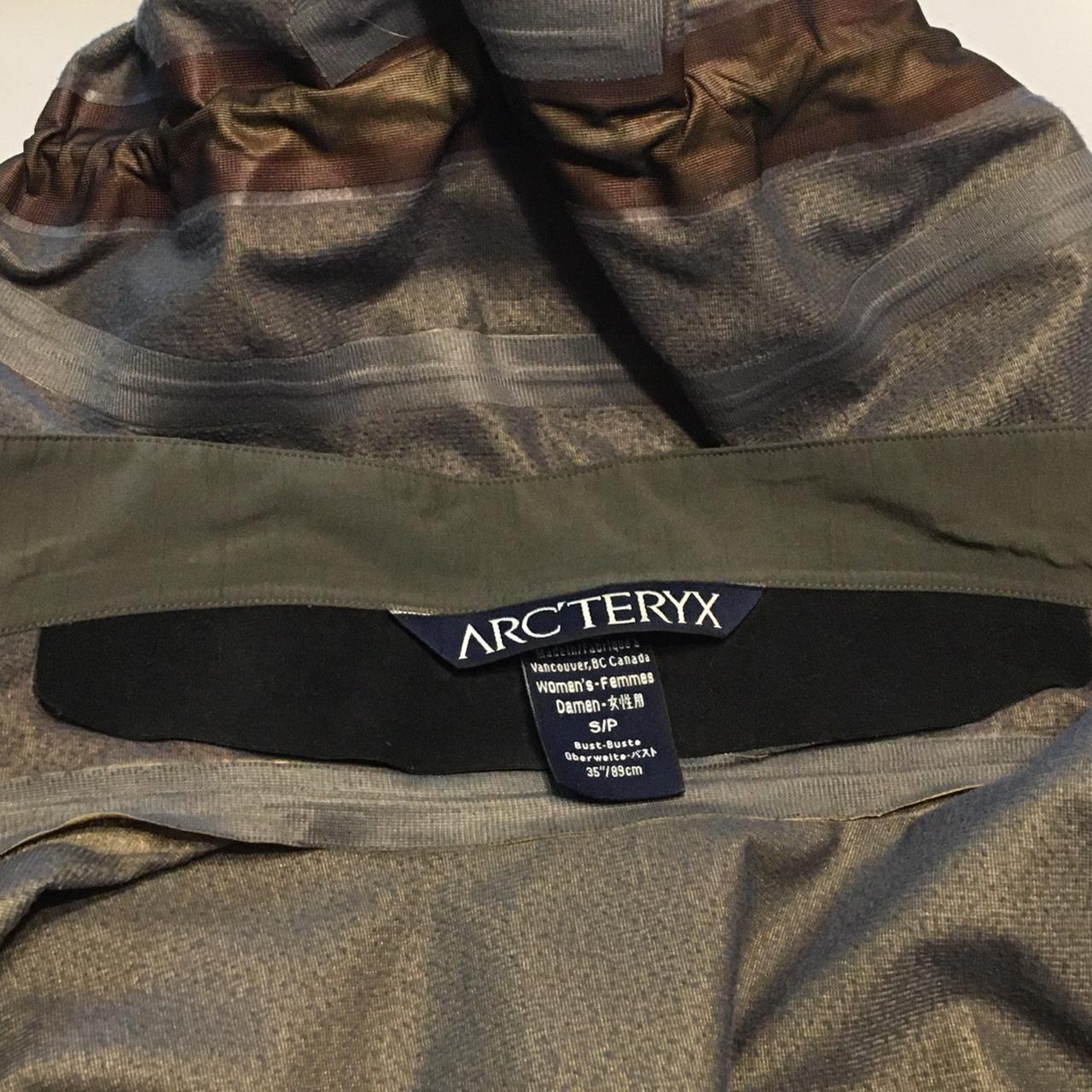 Arc’teryx Gore-tex Jacket *Made in Vancouver, BC... - Depop