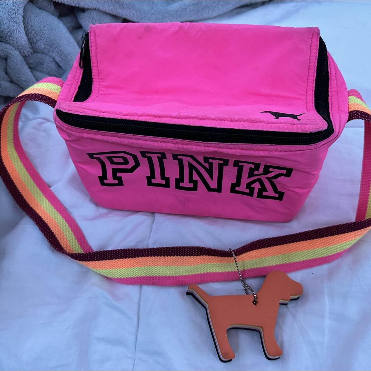 PINK lunch box - Depop