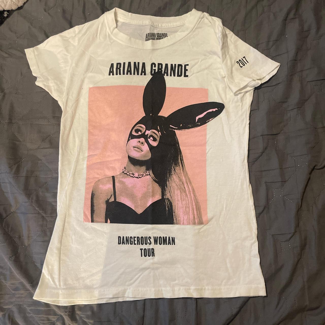 ARIANA GRANDE DANGEROUS WOMAN TOUR SHIRT – PAOM