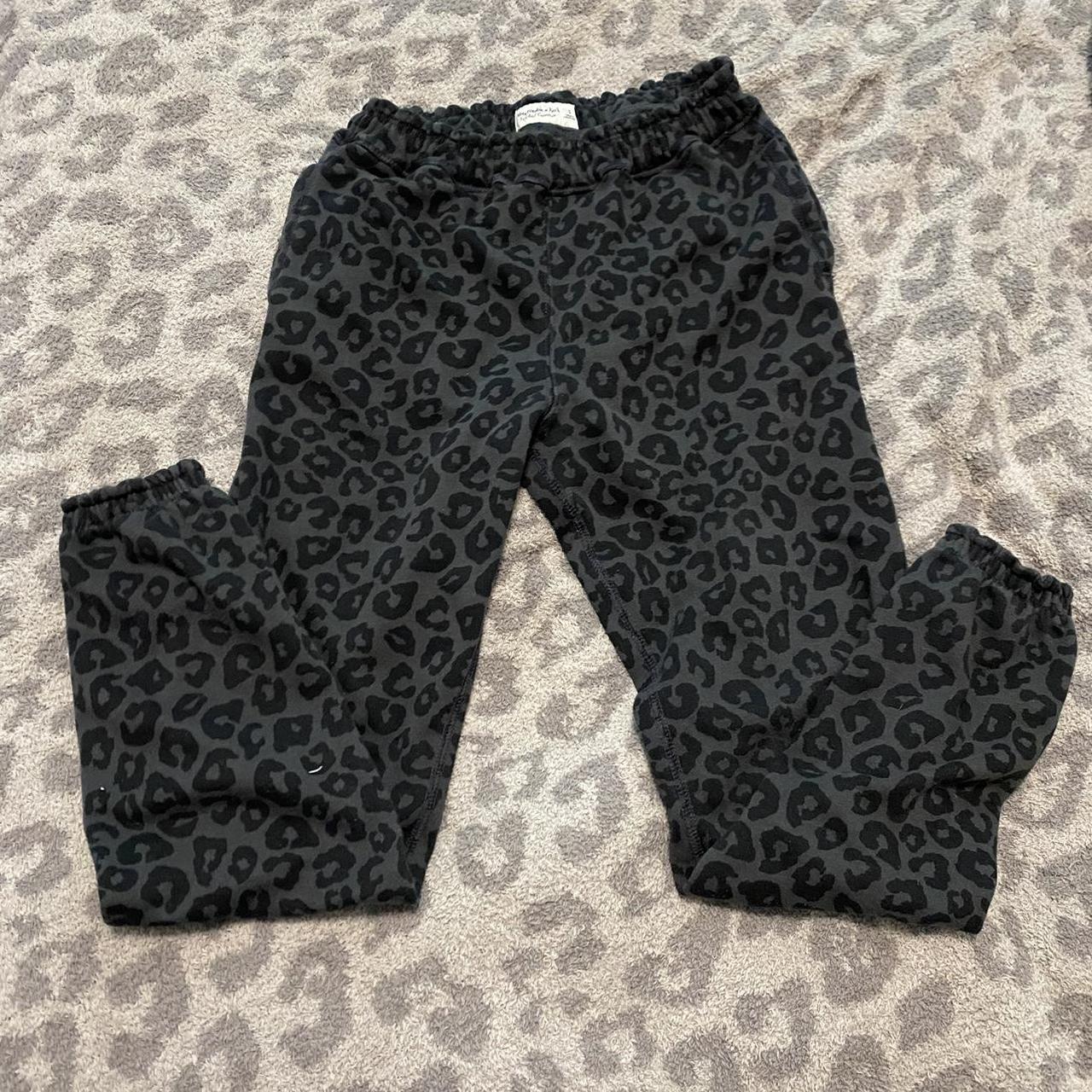 Abercrombie & Fitch Women's Black and Grey Joggers-tracksuits | Depop