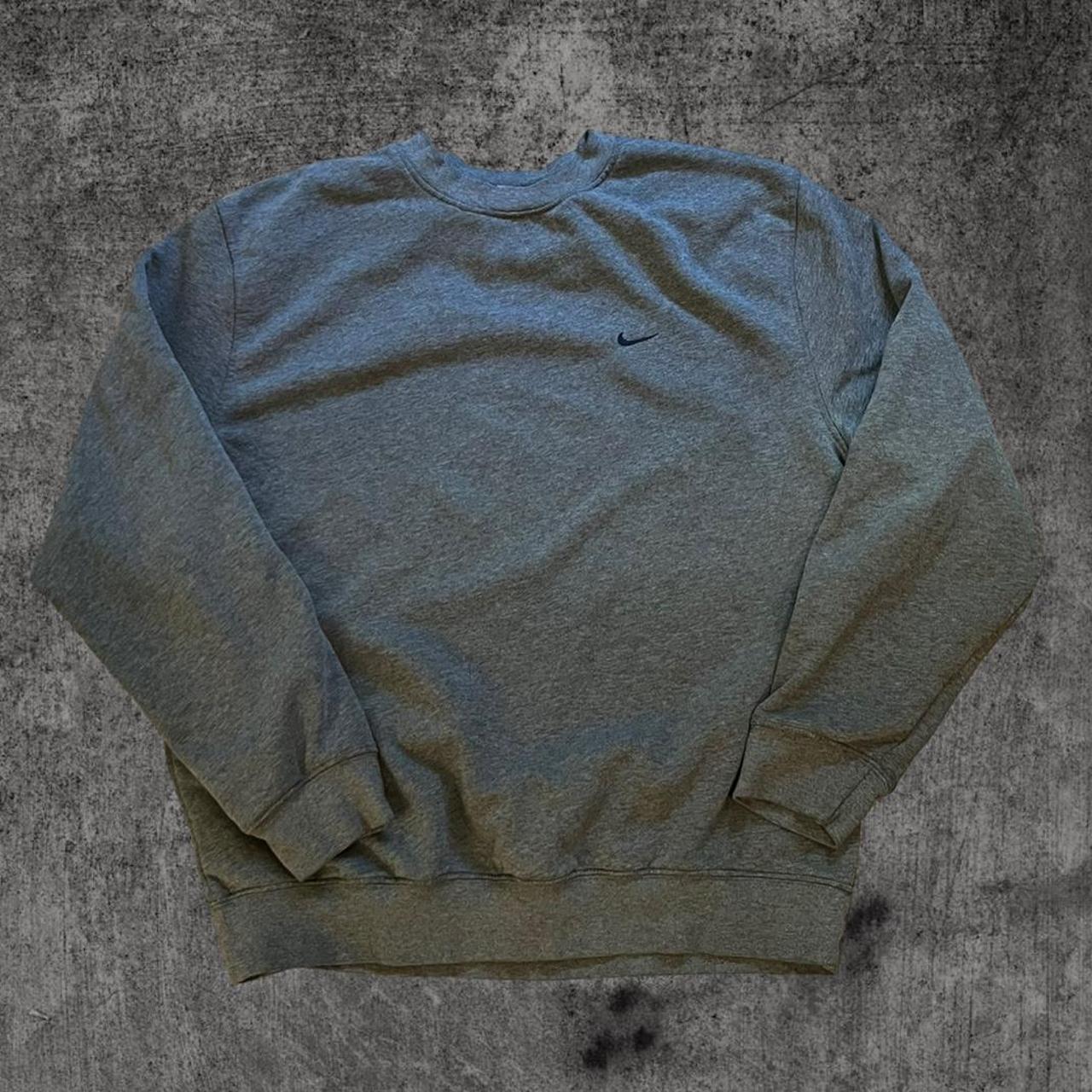 nike dri fit green hoodie