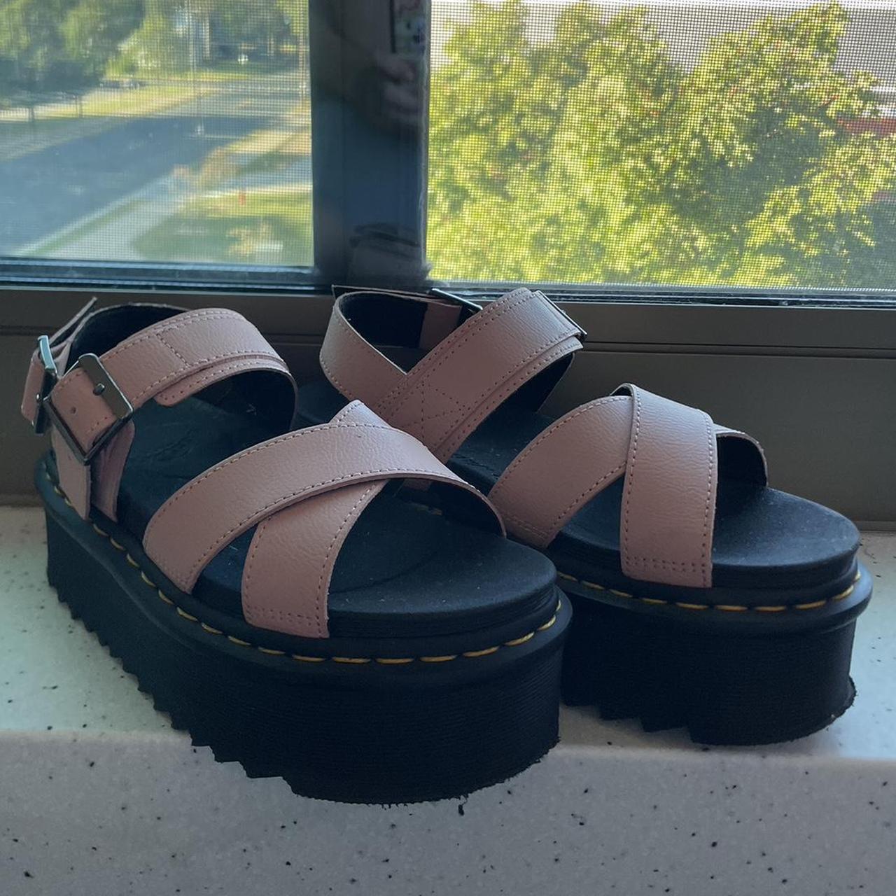 Dr martens pink sandals online