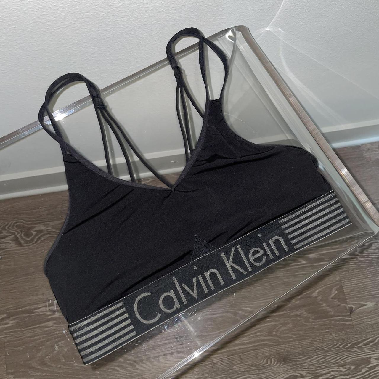 Calvin Klein sports bra with matching thong - Depop