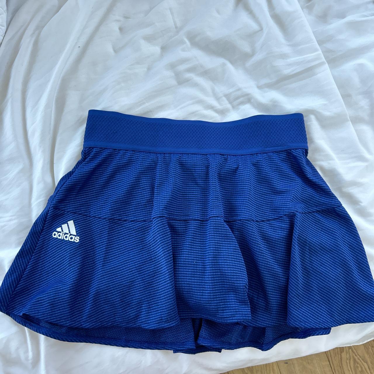 Adidas tennis skirt navy blue Fits size small - Depop