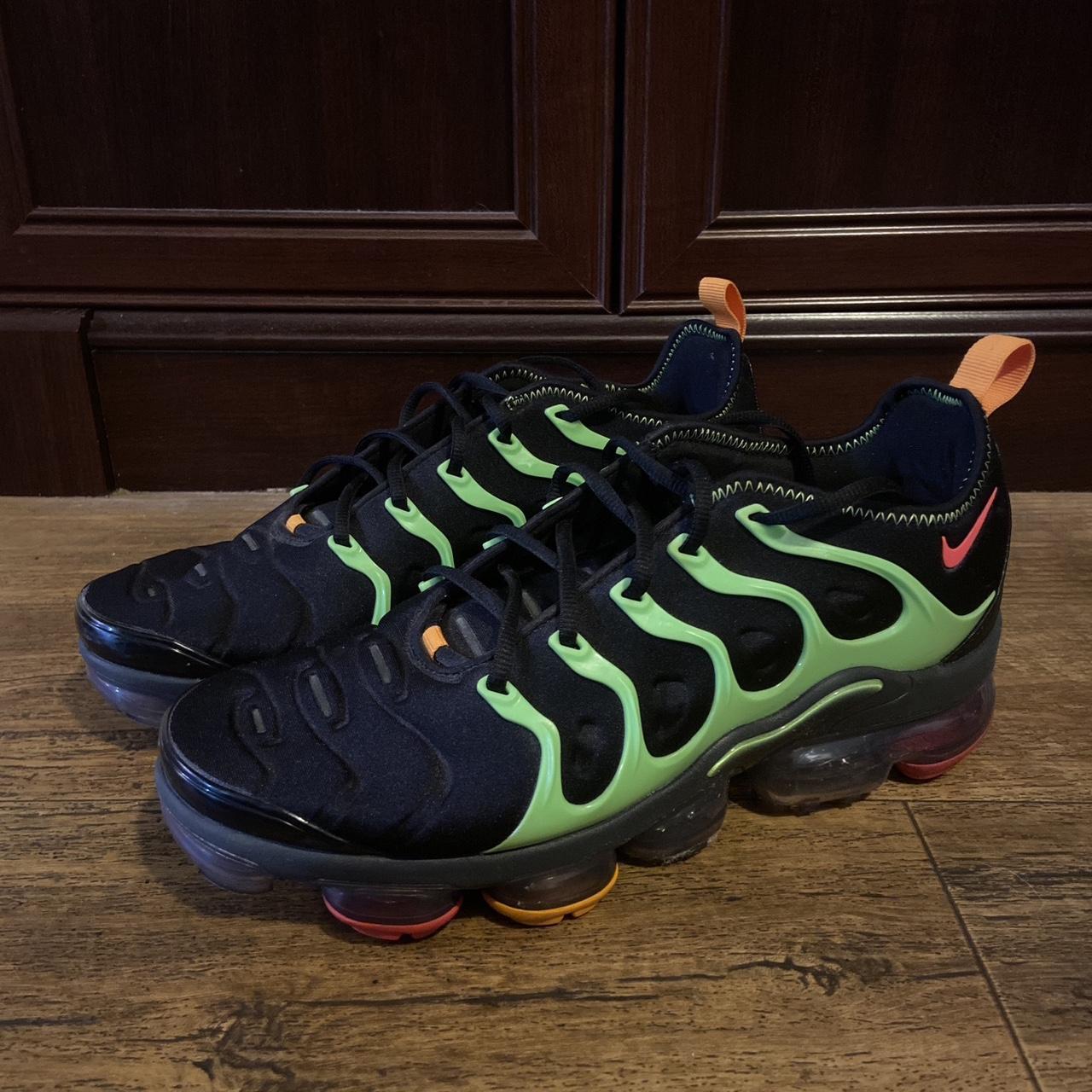 Nike vapormax plus outlet lime green