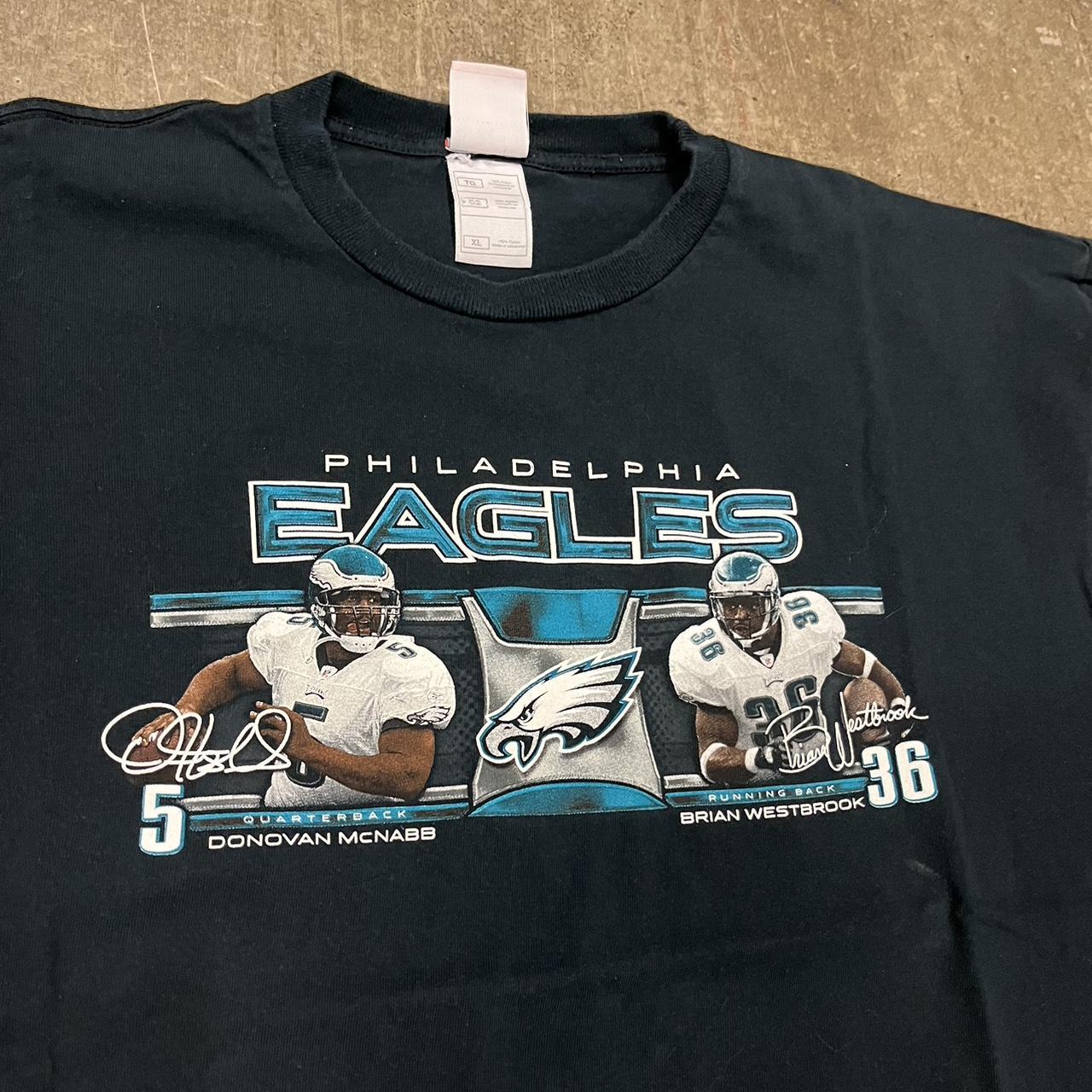 Vintage Y2K 2000s Philadelphia Eagles NFL Graphic T-shirt 