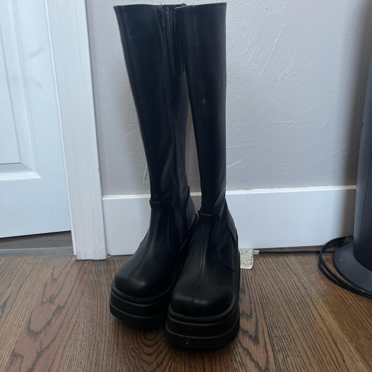 demonia boots price