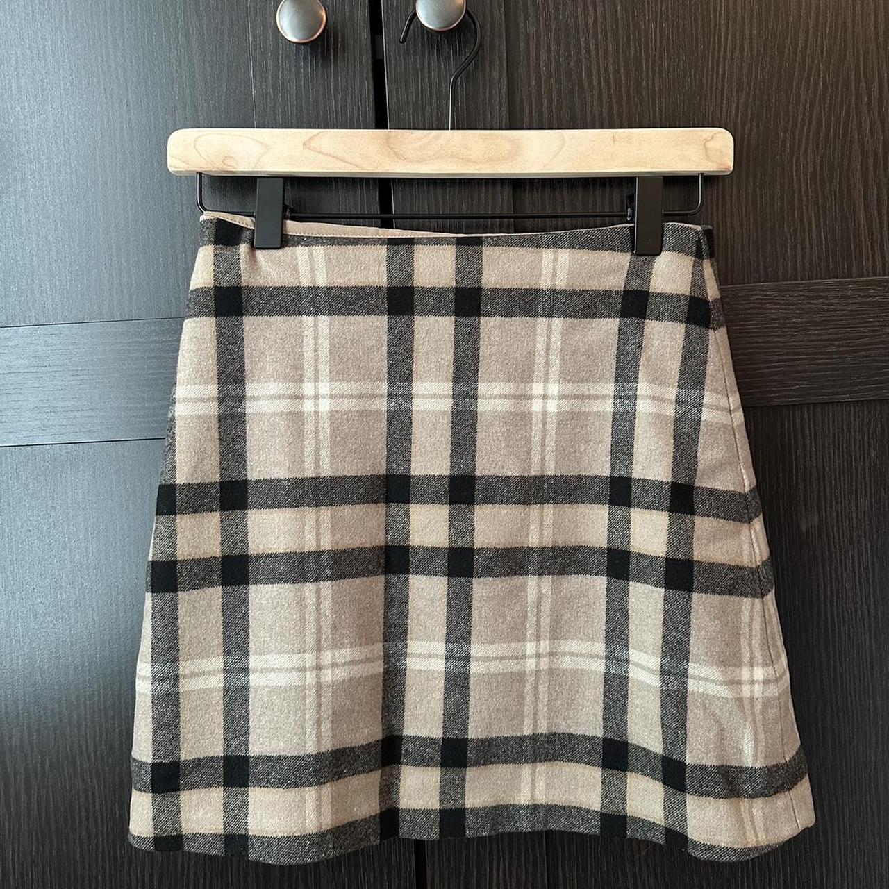 Burberry London Pink plaid - Depop