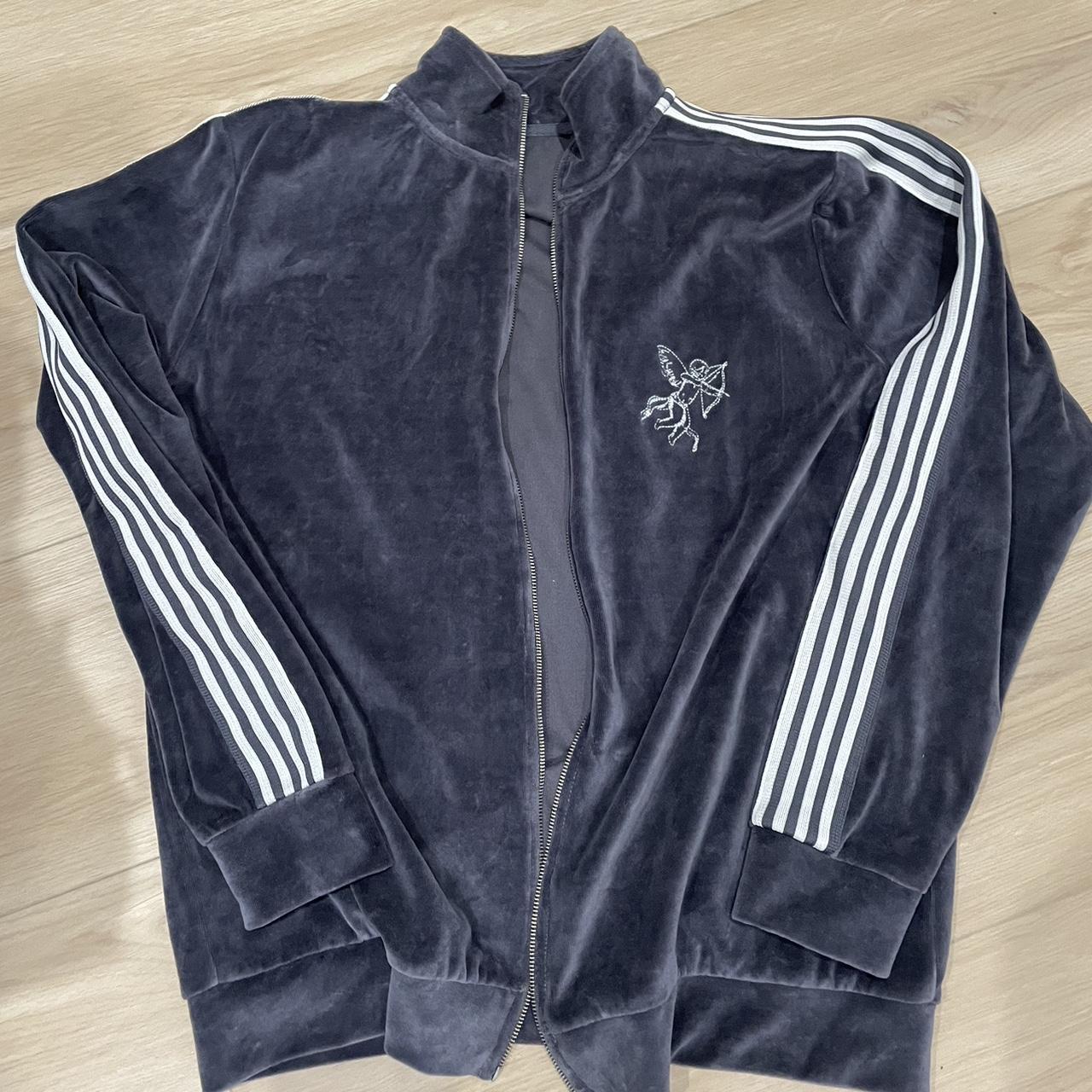 item listed by sevryn