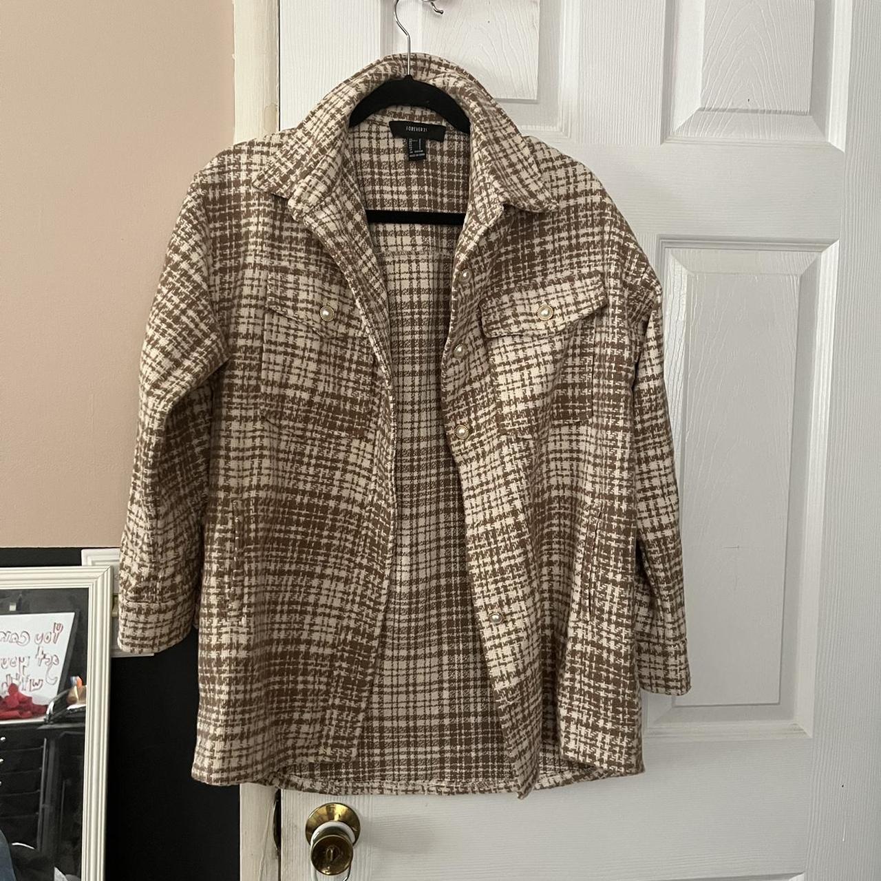 light brown houndstooth jacket **material is VERY... Depop