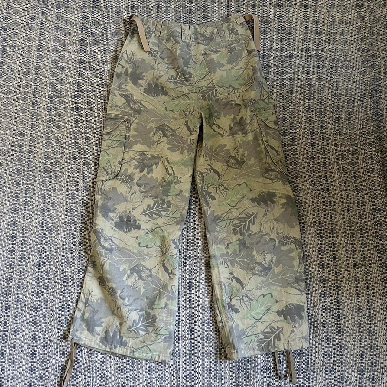 Real Tree Camo Cargo Pants Super Cute And Baggy Depop