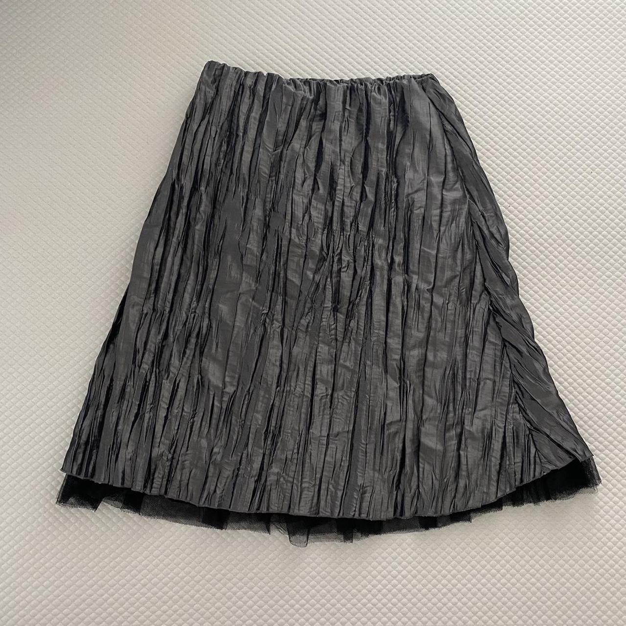 Black and silver pleated skirt best sale