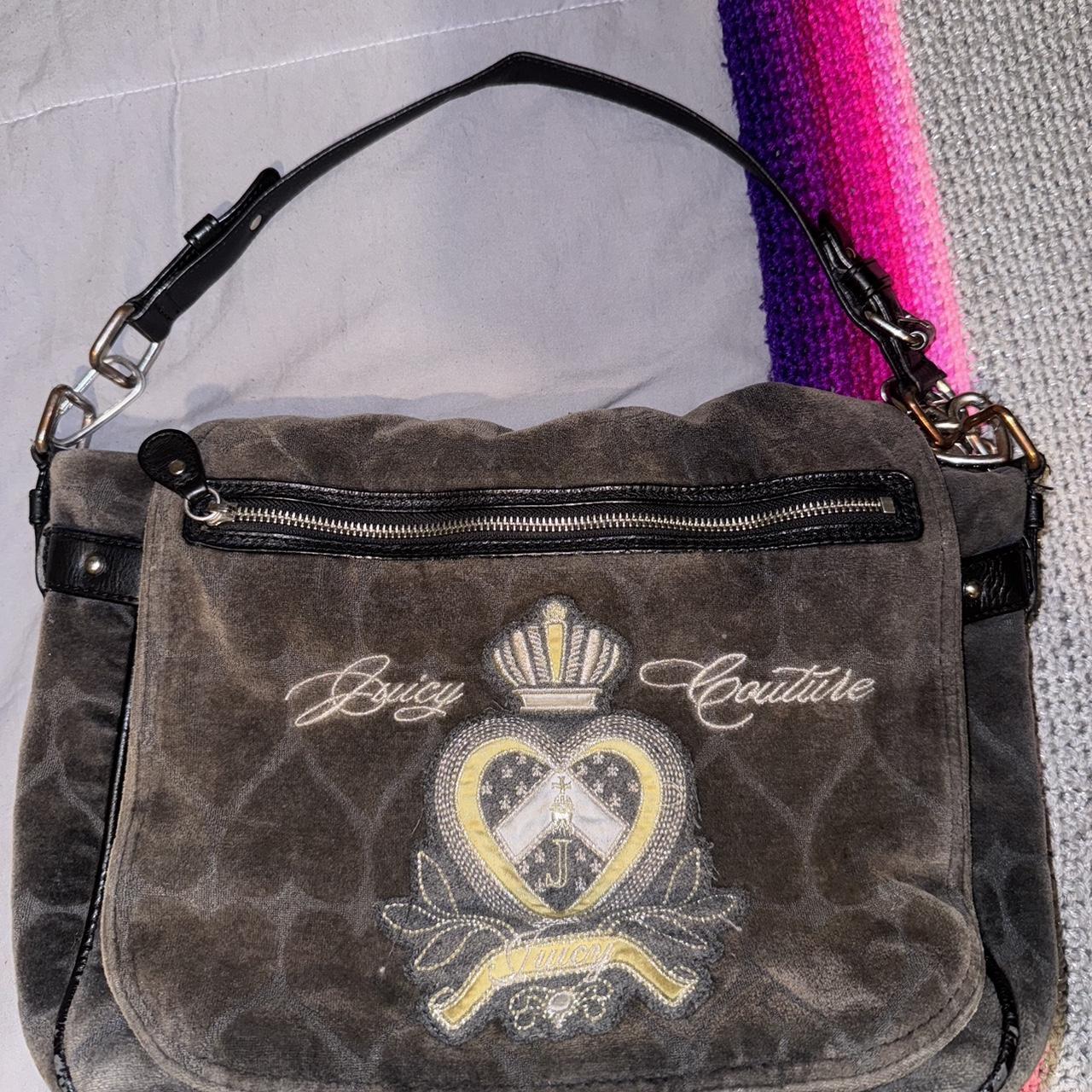 *****SOLD******Juicy Couture messenger offers bag